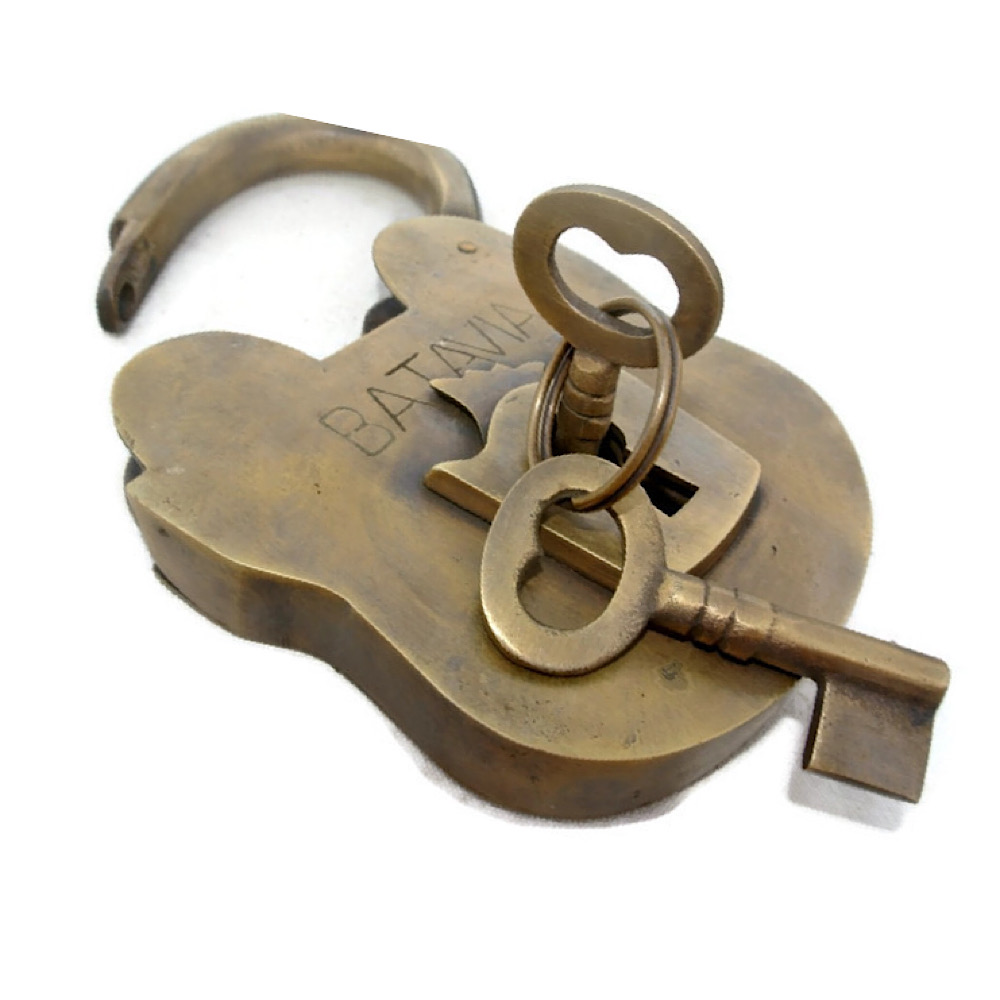 large Vintage style antique BATAVIA  5 Padlock solid brass key heavy lock  works watson 099 - Silk Road Yamba - Javanese Handicrafts & Accessories