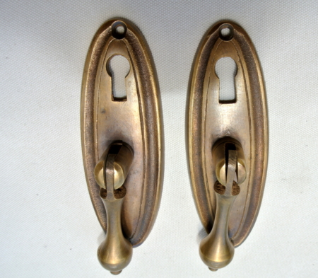 2 pulls drops handles antique style solid brass vintage old replace drawer small door heavy