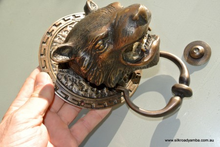 heavy LION / TIGER head front Door Knocker 5. 1/2" SOLID BRASS antique style large