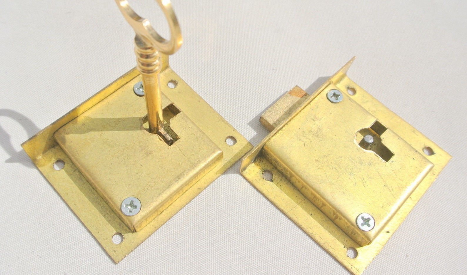 2 Old Style Box Door Lock Antiques Doors Furniture Keys Locks Recess Restore Recess Cupboard Solid Brass Heavy Door Old Style Polished 6 Cm