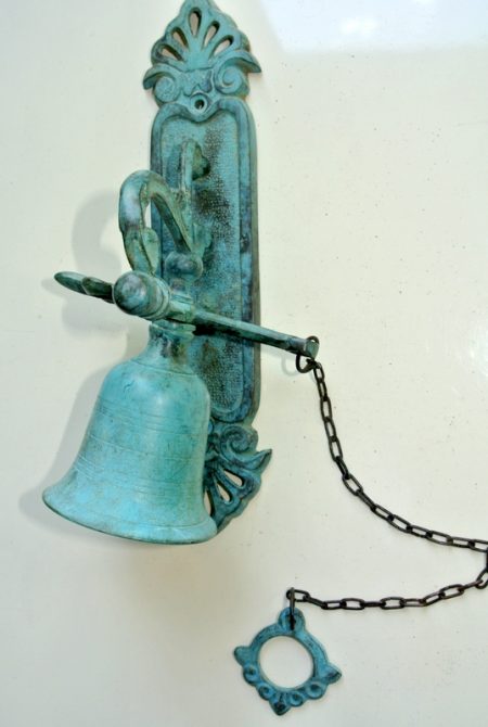 BELL front door heavy Vintage style 8.1/2 "antique look solid brass aged Chain nice sound antique green seaside oxidized patina