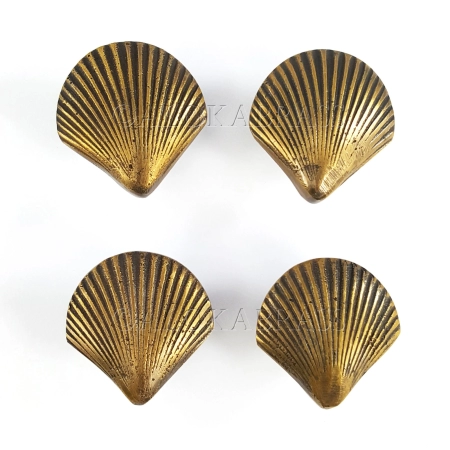 4 brass small shape Shell Knob 4.1 cm long Solid Brass Kitchen Drawer Antique Style heavy cast cabinet handle 1.1/2"inch hand made